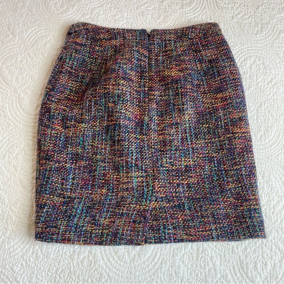 Loft size 2 multicolored tweed skirt - Picture 2 of 4